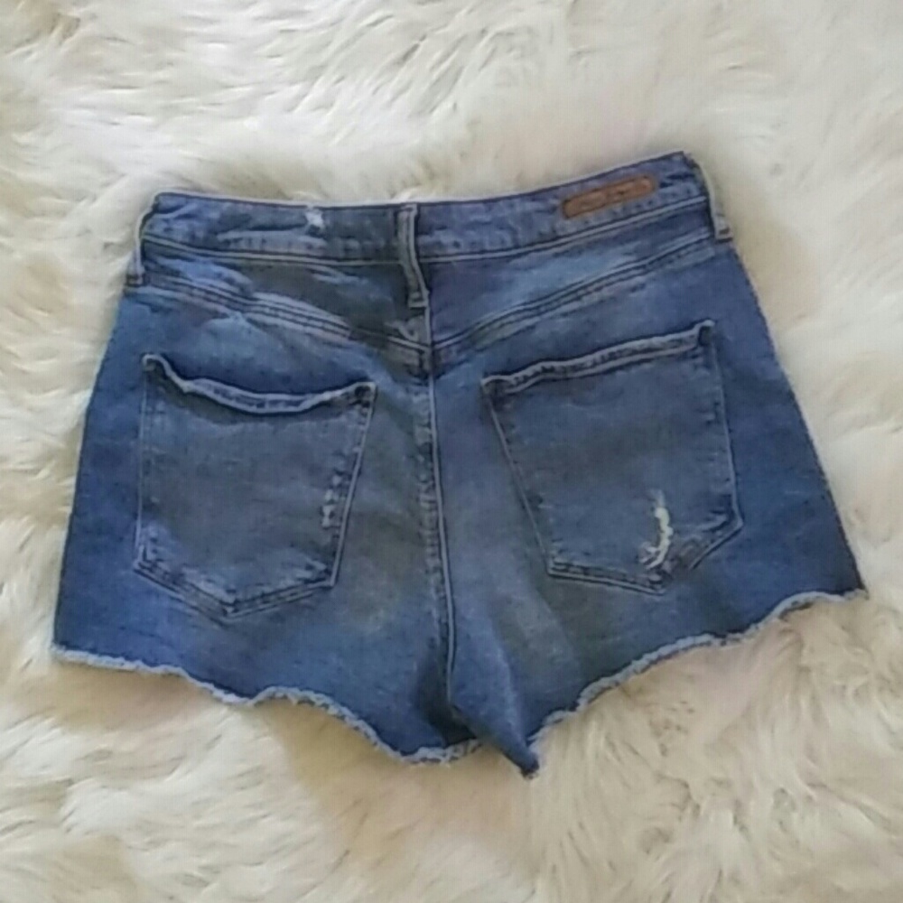 Mavi Distressed Denim Shorts Size 28 - Picture 8 of 9
